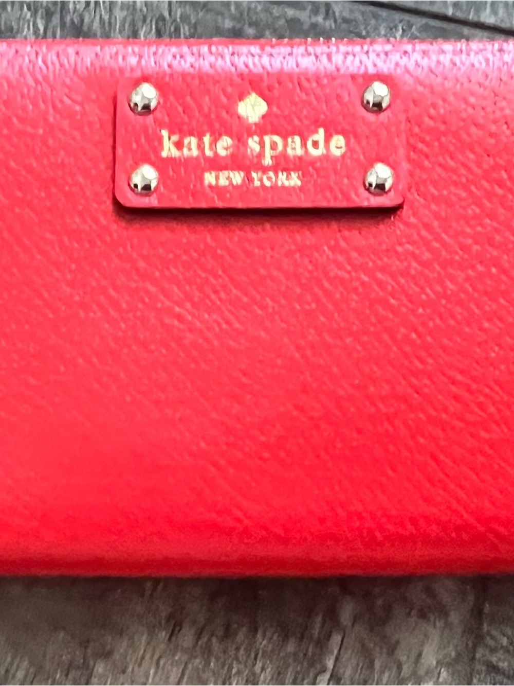Kate Soade NWT Red Wellsey wallet - Picture 3 of 5